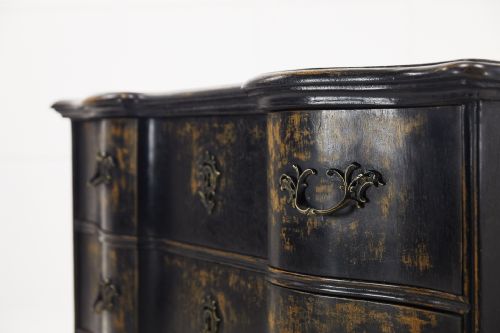 18TH CENTURY EBONSIED OAK COMMODE - ADDITIONAL PHOTO 1