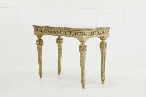 18th century silver gilt italian console - CATEGORY: ANTIQUE TABLES - DATED 18TH CENTURY
