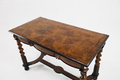 early 18th century french inlaid walnut table - CATEGORY: ANTIQUE TABLES - DATED 18TH CENTURY