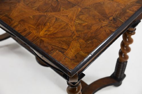 EARLY 18TH CENTURY FRENCH INLAID WALNUT TABLE - ADDITIONAL PHOTO 1