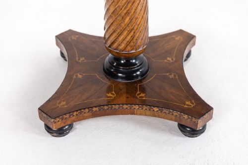 1960S ITALIAN WALNUT OCCASIONAL INLAID TABLE - ADDITIONAL PHOTO 2