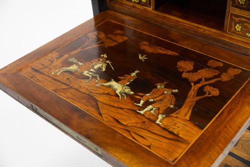 18TH CENTURY ITALIAN INLAID AND MARQUETRY CABINET - ADDITIONAL PHOTO 2