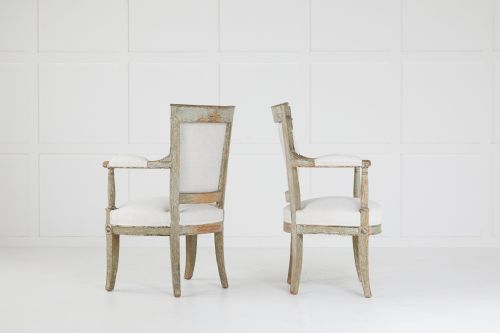 PAIR OF FRENCH LATE 18TH CENTURY PAINTED ARMCHAIRS - ADDITIONAL PHOTO 1