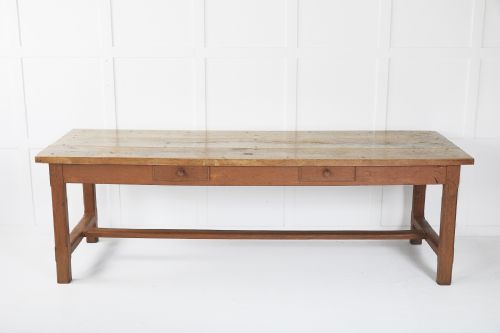 18TH CENTURY FRENCH RUSTIC WALNUT FARMHOUSE TABLE - ADDITIONAL PHOTO 3