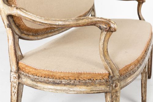 18TH CENTURY ITALIAN SOFA - ADDITIONAL PHOTO 4