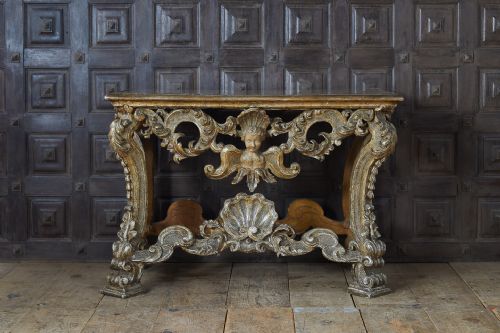early 18th century baroque console table - CATEGORY: ANTIQUE TABLES - DATED 18TH CENTURY