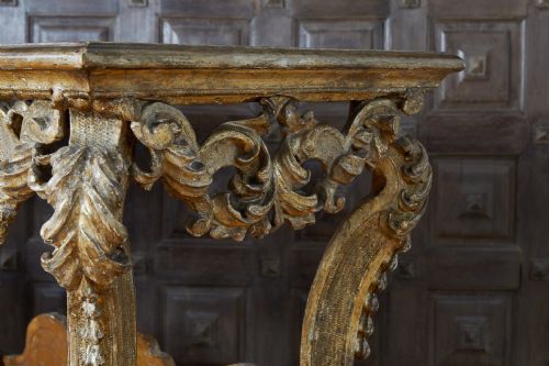 EARLY 18TH CENTURY BAROQUE CONSOLE TABLE - ADDITIONAL PHOTO 9