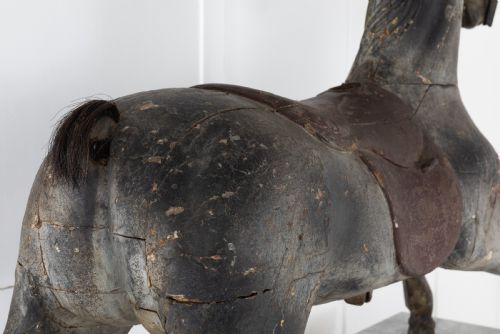 19TH CENTURY PAINTED CAROUSEL HORSE - ADDITIONAL PHOTO 3