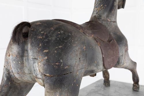 19TH CENTURY PAINTED CAROUSEL HORSE - ADDITIONAL PHOTO 10