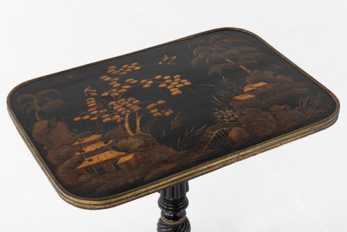 19th century regency chinoiserie lacquered occasional table - CATEGORY: ANTIQUE TABLES - DATED 19TH CENTURY