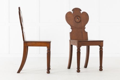 PAIR OF 19TH CENTURY OAK HALL CHAIRS - ADDITIONAL PHOTO 3
