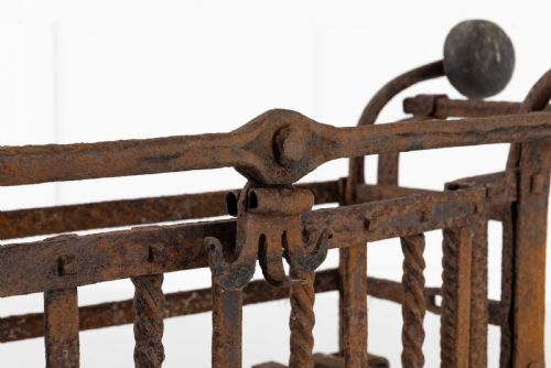 EARLY 18TH CENTURY DUTCH WROUGHT IRON FIRE BASKET - ADDITIONAL PHOTO 2