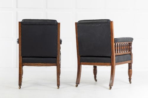 PAIR OF 19TH CENTURY LARGE SCALE OAK ARMCHAIRS - ADDITIONAL PHOTO 6