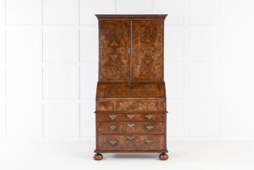 17th century william and mary walnut bureau cabinet - CATEGORY: ANTIQUE BUREAU - DATED 17TH CENTURY