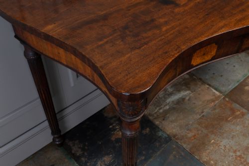 GEORGE III MAHOGANY SERPENTINE SIDESERVING TABLE - ADDITIONAL PHOTO 4