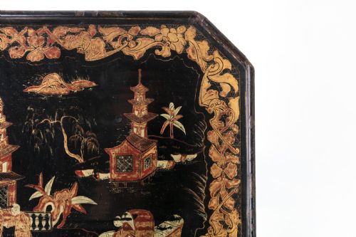 SMALL CHINESE EXPORT LACQUER TABLE - ADDITIONAL PHOTO 6