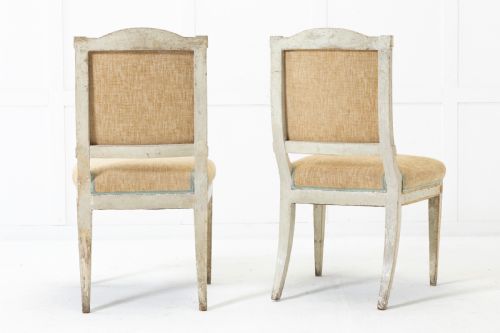 PAIR OF 18TH CENTURY ITALIAN PAINTED SIDE CHAIRS - ADDITIONAL PHOTO 3