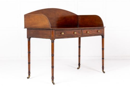 19th century regency period mahogany dressing table - CATEGORY: ANTIQUE DRESSING TABLES - DATED 19TH CENTURY