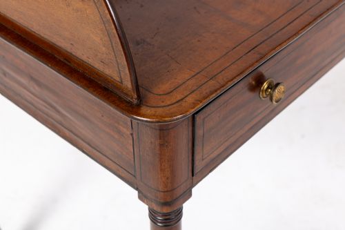 19TH CENTURY REGENCY PERIOD MAHOGANY DRESSING TABLE - ADDITIONAL PHOTO 4