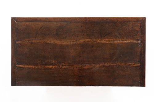 17TH CENTURY ENGLISH OAK AND WALNUT CHEST OF DRAWERS - ADDITIONAL PHOTO 4