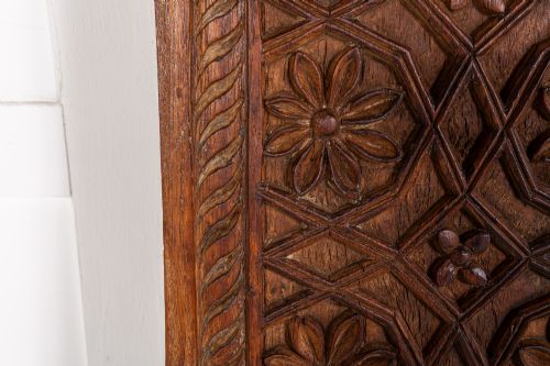 LARGE 19TH CENTURY SYRIAN CARVED HARDWOOD PANEL - ADDITIONAL PHOTO 4