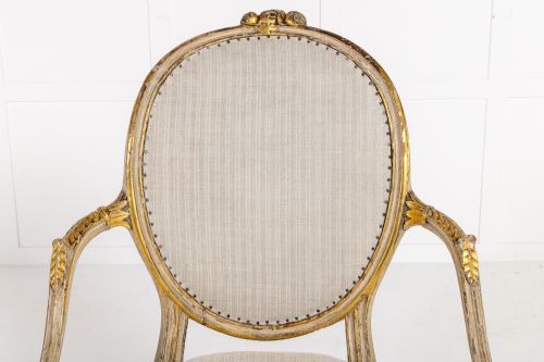 A RARE LATE 18TH CENTURY ENGLISH PAINTED AND PARCEL GILT ARMCHAIR - ADDITIONAL PHOTO 3