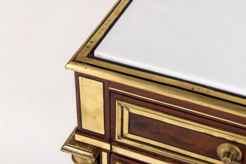 18TH CENTURY LOUIS XVI PERIOD FRENCH MAHOGANY COMMODE - ADDITIONAL PHOTO 7