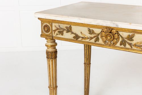 19TH CENTURY ITALIAN GILT CONSOLE TABLE - ADDITIONAL PHOTO 3