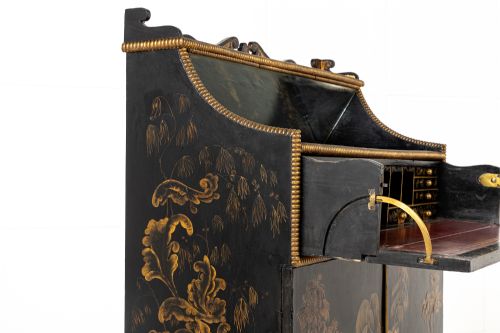 IMPORTANT 19TH CENTURY REGENCY PERIOD JAPANNED SIDE CABINET - ADDITIONAL PHOTO 24