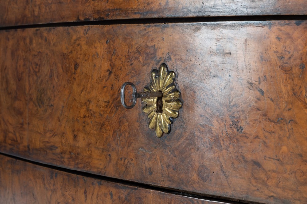 18TH CENTURY BURR ELM FRENCH COMMODE View III