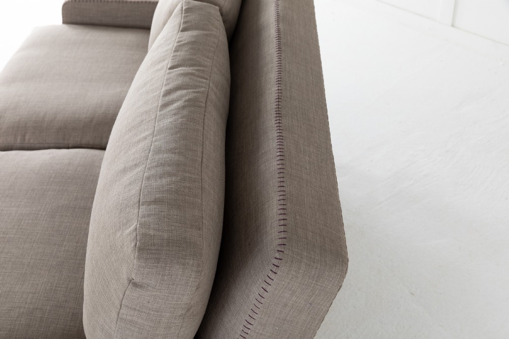 19TH CENTURY ENGLISH SOFA View IV