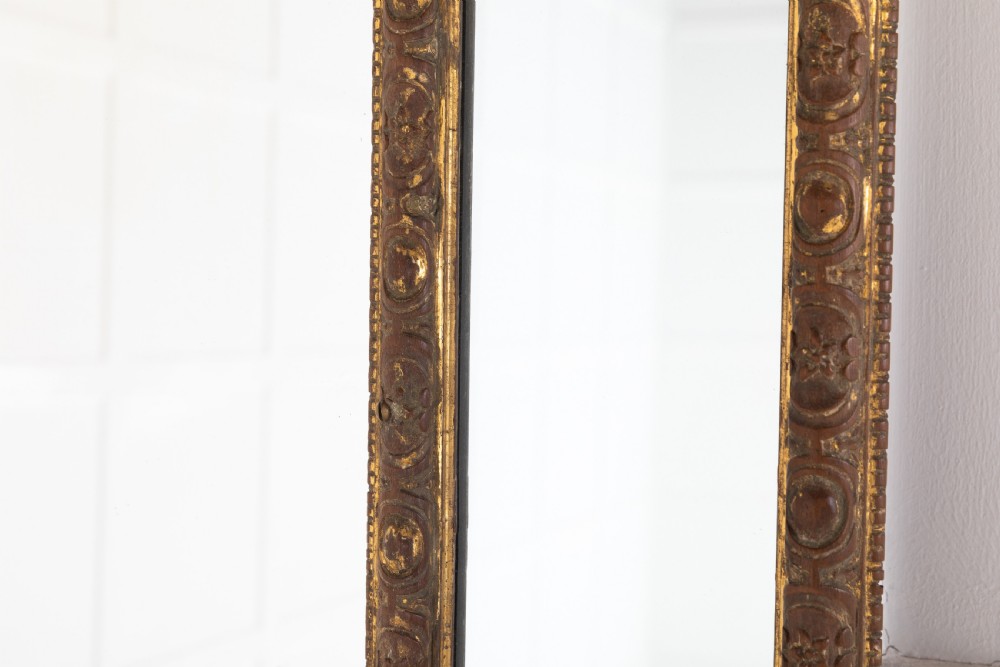 18TH CENTURY ITALIAN GILT MIRROR MADE BY THEODORO MONTARSOLO View XI