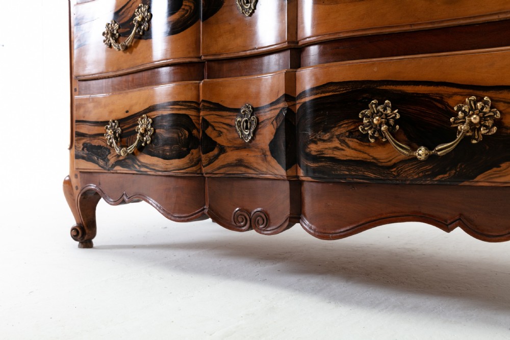 18th Century French Guaiac Wood and Walnut Commode View V