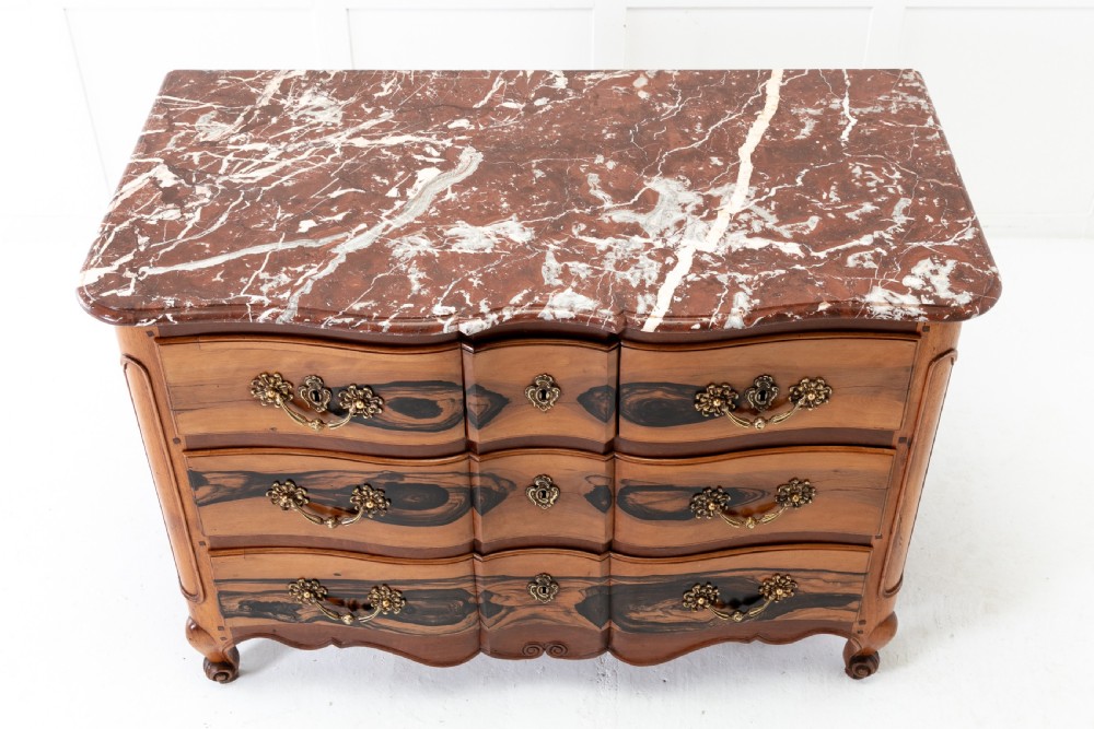 18th Century French Guaiac Wood and Walnut Commode View VI