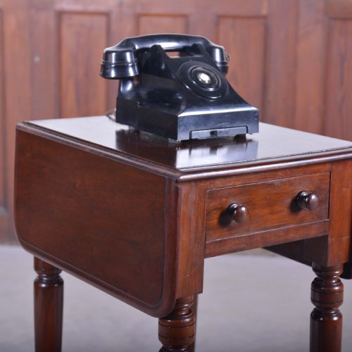 MAHOGANY OCCASIONAL TABLE - ADDITIONAL PHOTO 5