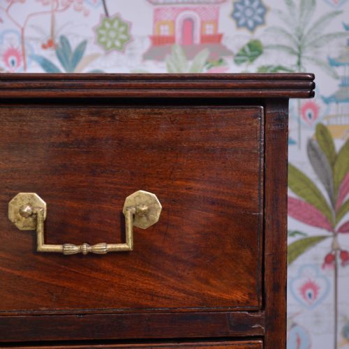 ANGLO INDIAN COLONIAL PADAUK CHEST OF DRAWERS - ADDITIONAL PHOTO 2