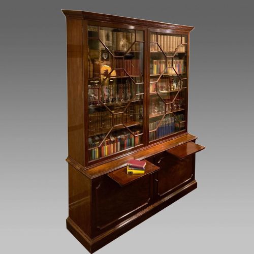 GEORGIAN MAHOGANY GLAZED BOOKCASE - ADDITIONAL PHOTO 10