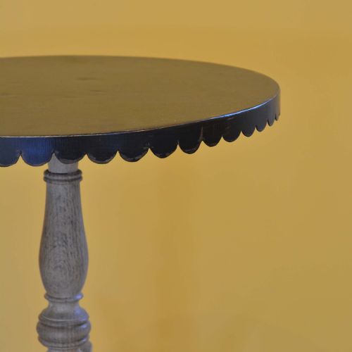 REGENCY TRIPOD TABLE WITH EBONISED TOP - ADDITIONAL PHOTO 4