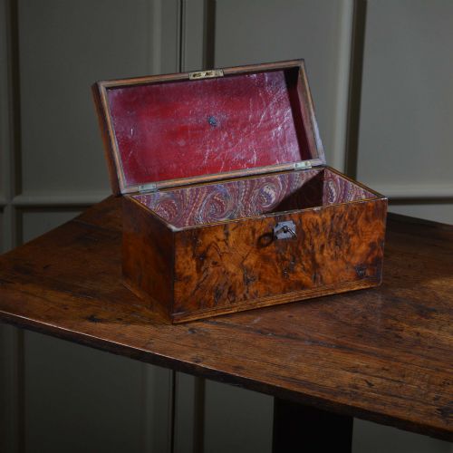 GEORGIAN YEW WOOD TEA CHEST CADDY - ADDITIONAL PHOTO 2