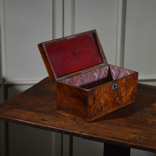 GEORGIAN YEW WOOD TEA CHEST CADDY - ADDITIONAL PHOTO 4