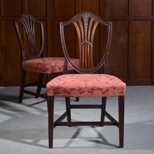 PAIR OF GEORGIAN MAHOGANY HEPPLEWHITE CHAIRS - ADDITIONAL PHOTO 3