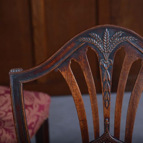 PAIR OF GEORGIAN MAHOGANY HEPPLEWHITE CHAIRS - ADDITIONAL PHOTO 6