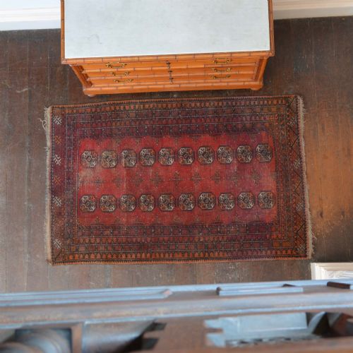 RED TEKKE TURKMEN CARPET