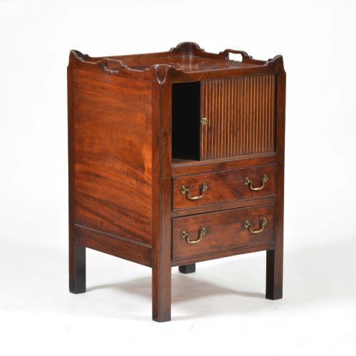 GEORGIAN MAHOGANY TRAYTOP COMMODE BEDSIDE CABINET - ADDITIONAL PHOTO 3