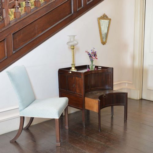 GEORGE II CONCAVE MAHOGANY COMMODE - ADDITIONAL PHOTO 1