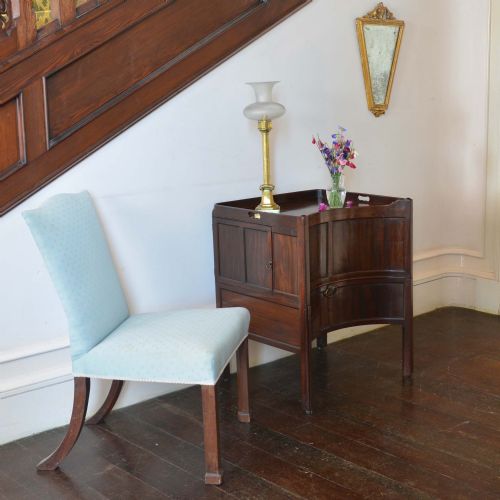 GEORGE II CONCAVE MAHOGANY COMMODE - ADDITIONAL PHOTO 4