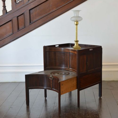 GEORGE II CONCAVE MAHOGANY COMMODE - ADDITIONAL PHOTO 10