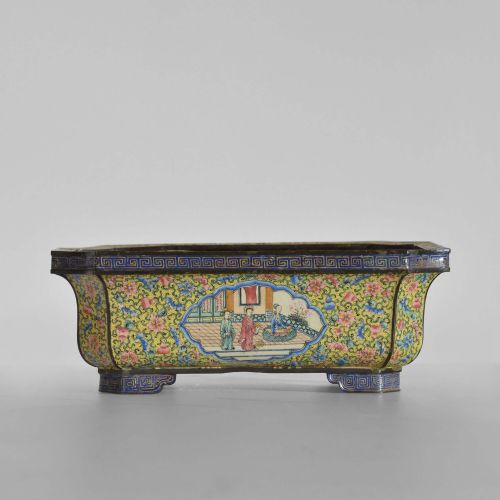 QIANLONG CHINESE CANTON ENAMEL JARDINIRE - ADDITIONAL PHOTO 2
