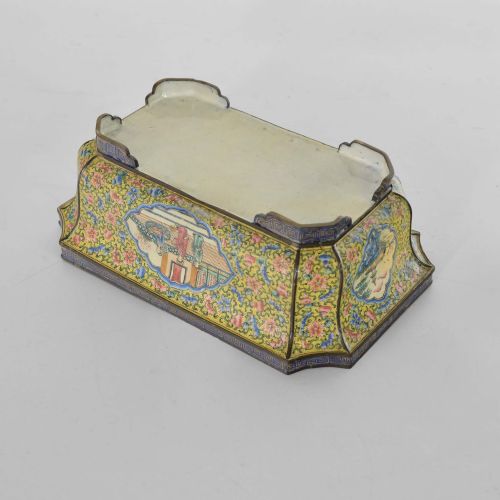 QIANLONG CHINESE CANTON ENAMEL JARDINIRE - ADDITIONAL PHOTO 6
