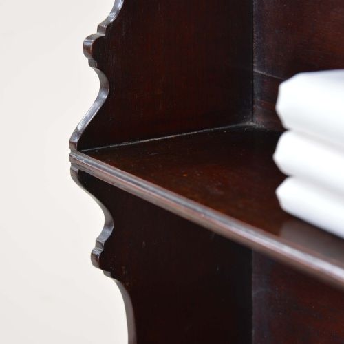 GEORGIAN MAHOGANY HANGING SHELVES - ADDITIONAL PHOTO 5